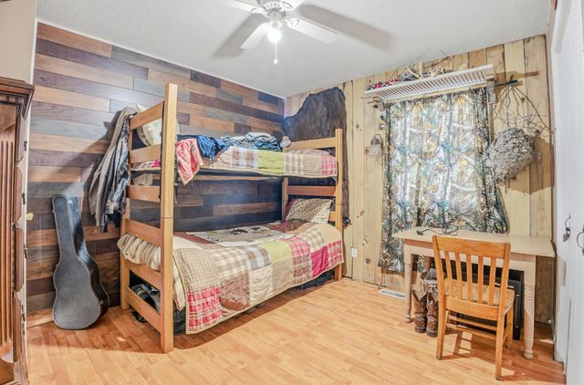 1917 COUNTY ROAD 1330, Moberly, MO 65270