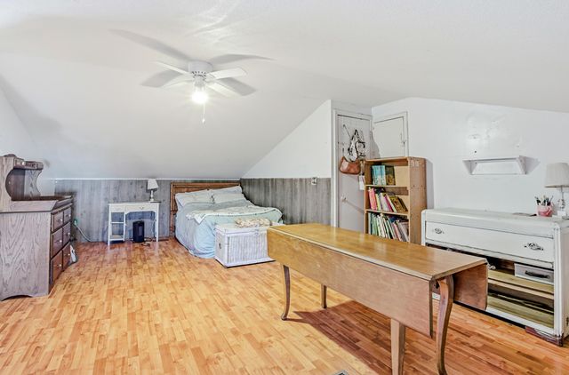 1917 COUNTY ROAD 1330, Moberly, MO 65270