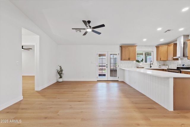 4422 W POINSETTIA Drive, Glendale, AZ 85304