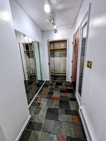 14 Stuart Drive, Danbury, CT 06811