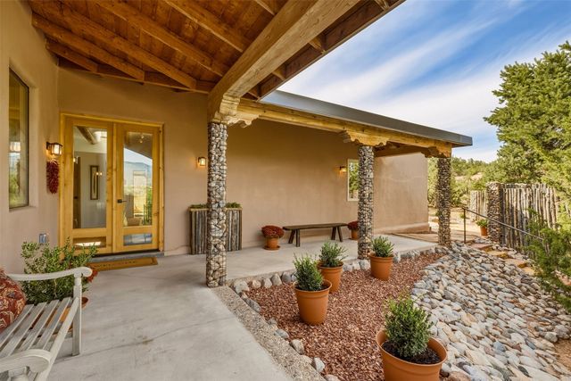 37 Lomas De Tesuque, Santa Fe, NM 87506