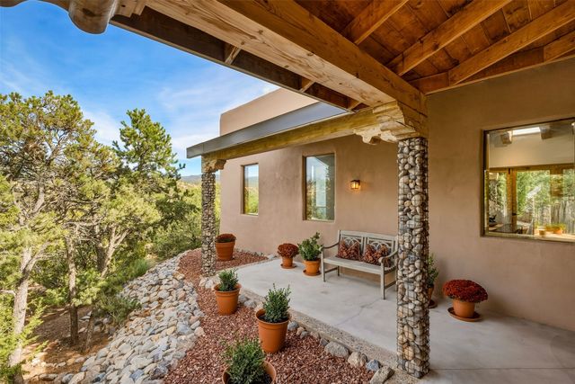 37 Lomas De Tesuque, Santa Fe, NM 87506