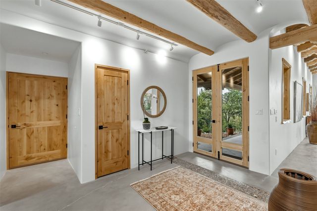 37 Lomas De Tesuque, Santa Fe, NM 87506