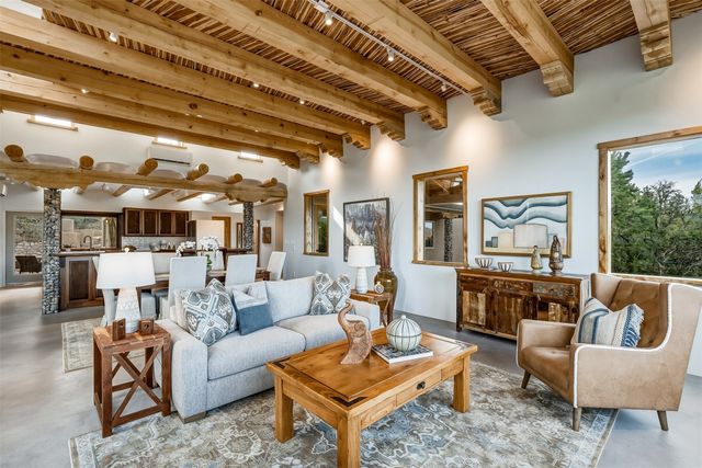 37 Lomas De Tesuque, Santa Fe, NM 87506