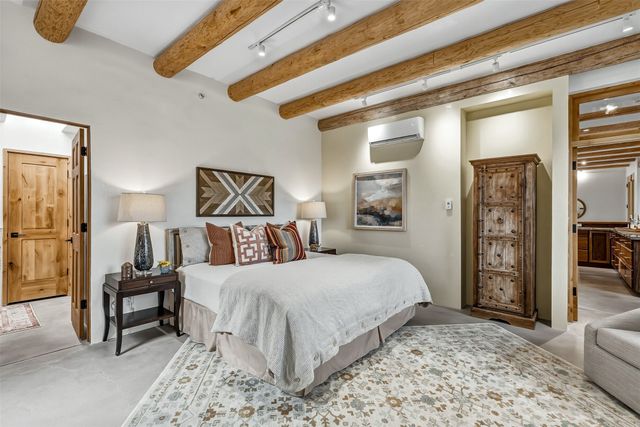 37 Lomas De Tesuque, Santa Fe, NM 87506
