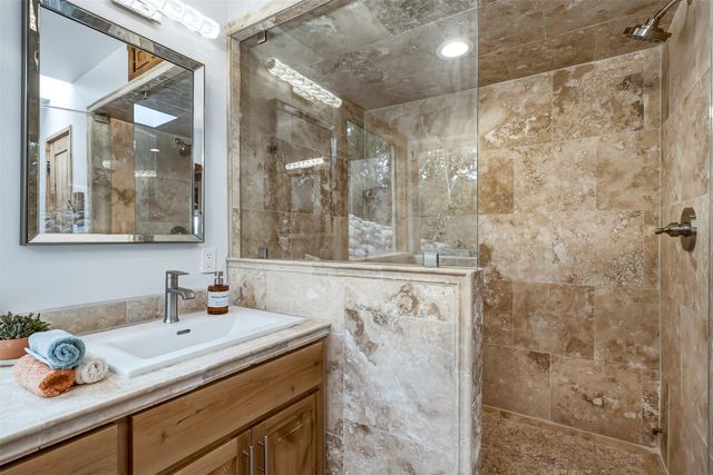 37 Lomas De Tesuque, Santa Fe, NM 87506
