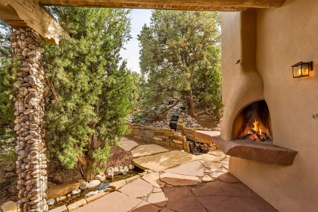 37 Lomas De Tesuque, Santa Fe, NM 87506