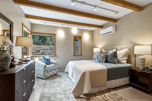 37 Lomas De Tesuque, Santa Fe, NM 87506