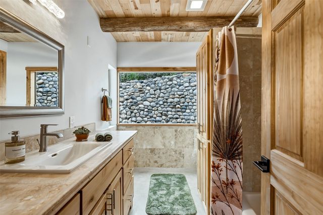 37 Lomas De Tesuque, Santa Fe, NM 87506