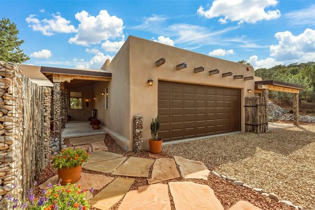 37 Lomas De Tesuque, Santa Fe, NM 87506