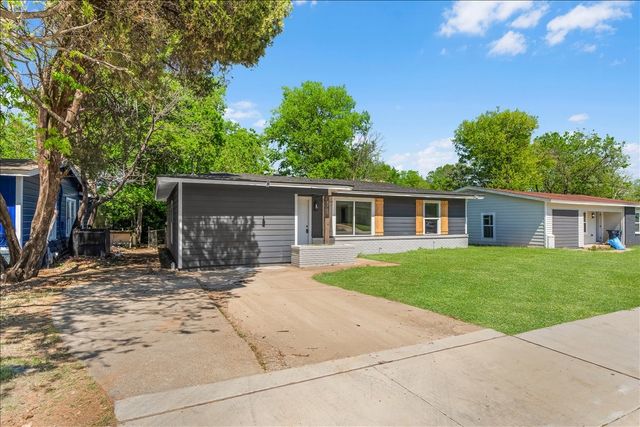 4505 Quails Lane, Fort Worth, TX 76119