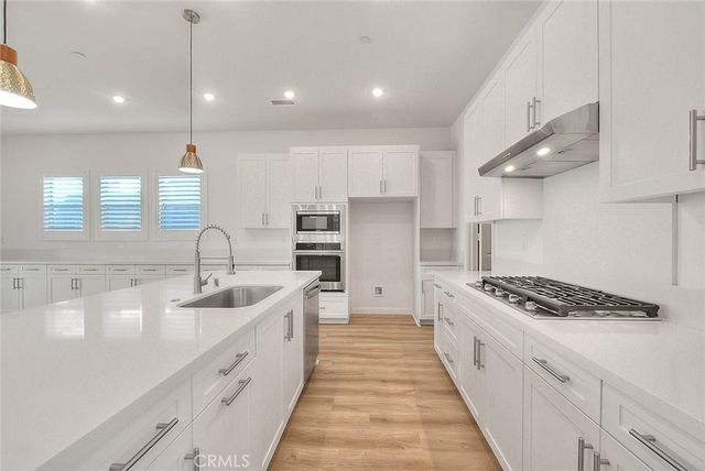 15842 Butterfly Drive, Fontana, CA 92336