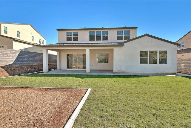 15842 Butterfly Drive, Fontana, CA 92336