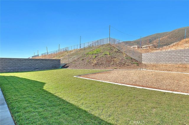 15842 Butterfly Drive, Fontana, CA 92336