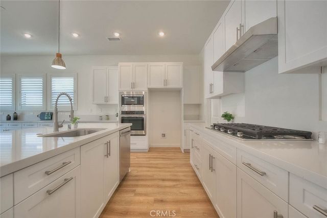 15842 Butterfly Drive, Fontana, CA 92336