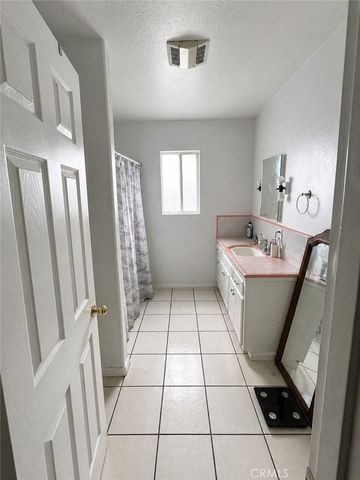 3904 Monroe, Riverside, CA 92504