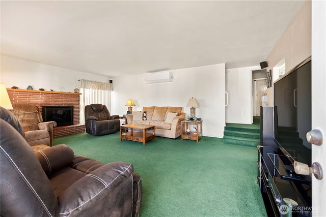 915 128th Street SW, Everett, WA 98204