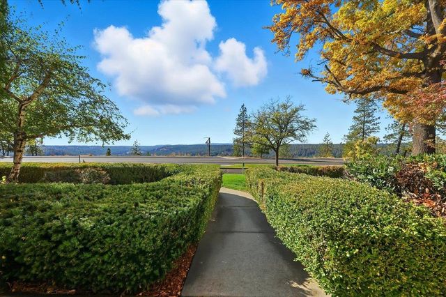 3433 S High Dr, Spokane, WA 99203