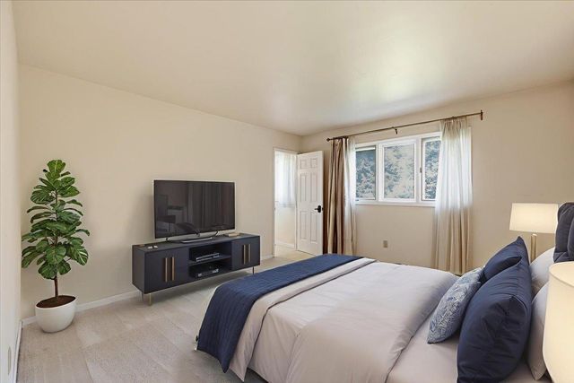 3433 S High Dr, Spokane, WA 99203