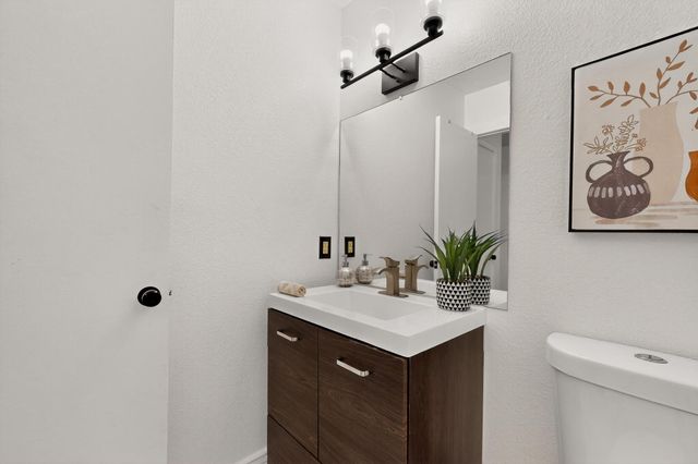 7700 Santo Tomas Court NW Court NW, Albuquerque, NM 87120