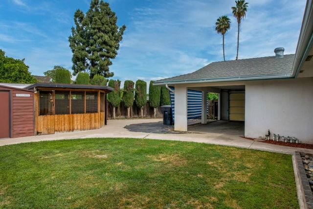 2650 S Linda Vista Street, Visalia, CA 93277