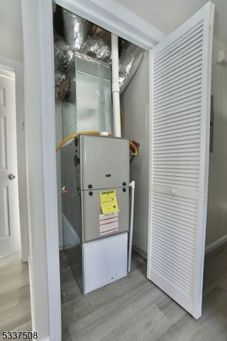 212 N 1st St, Paterson City, NJ 07522