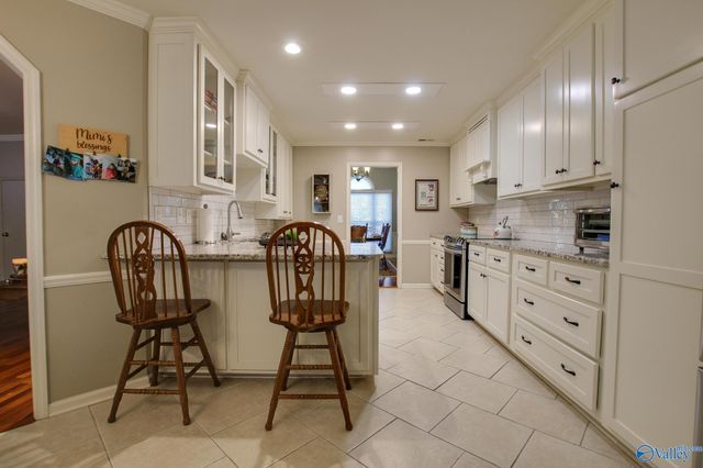 3303 Cedar Cove, Decatur, AL 35603