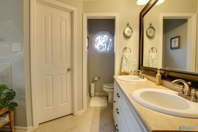 3303 Cedar Cove, Decatur, AL 35603