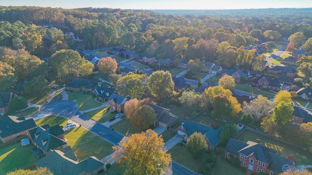 3303 Cedar Cove, Decatur, AL 35603