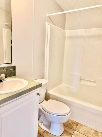 1088 Peach Street, Okeechobee, FL 34974