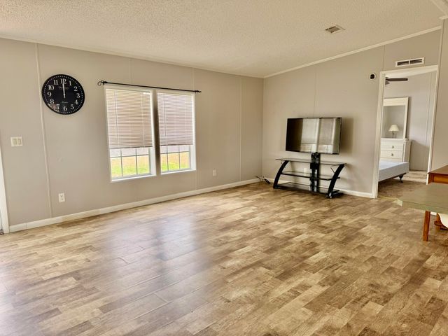 1088 Peach Street, Okeechobee, FL 34974