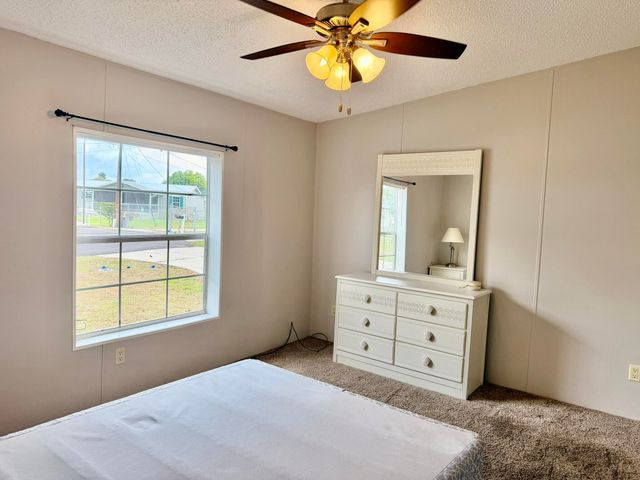 1088 Peach Street, Okeechobee, FL 34974