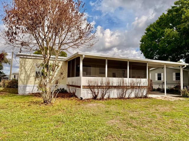 1088 Peach Street, Okeechobee, FL 34974