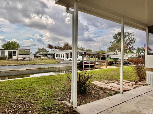 1088 Peach Street, Okeechobee, FL 34974