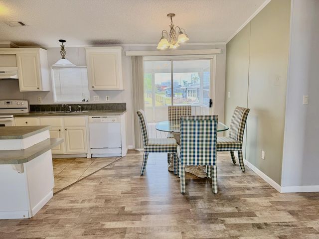 1088 Peach Street, Okeechobee, FL 34974