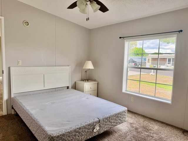 1088 Peach Street, Okeechobee, FL 34974