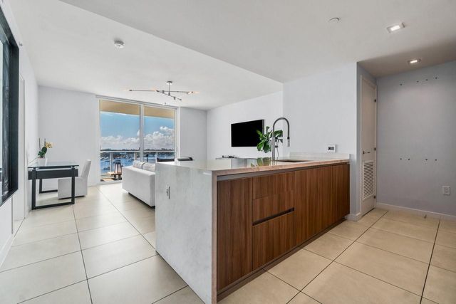 401 N Birch Road 1001, Fort Lauderdale, FL 33304