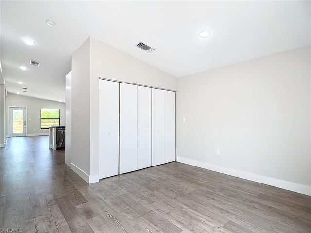 2505 Storter AVE, Naples, FL 34112