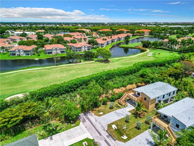 2505 Storter AVE, Naples, FL 34112