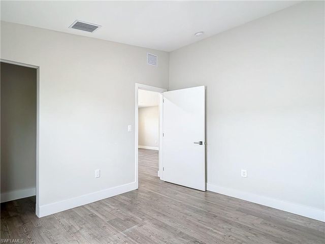 2505 Storter AVE, Naples, FL 34112