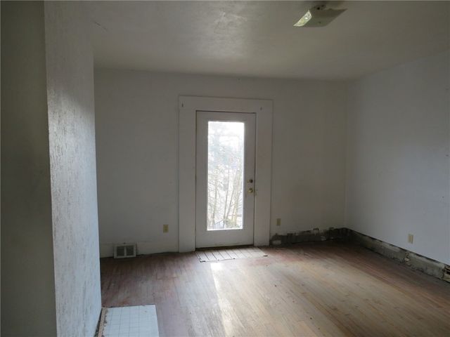 6336 Stanton Ave, Highland Park, PA 15206