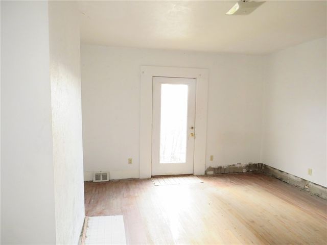 6336 Stanton Ave, Highland Park, PA 15206