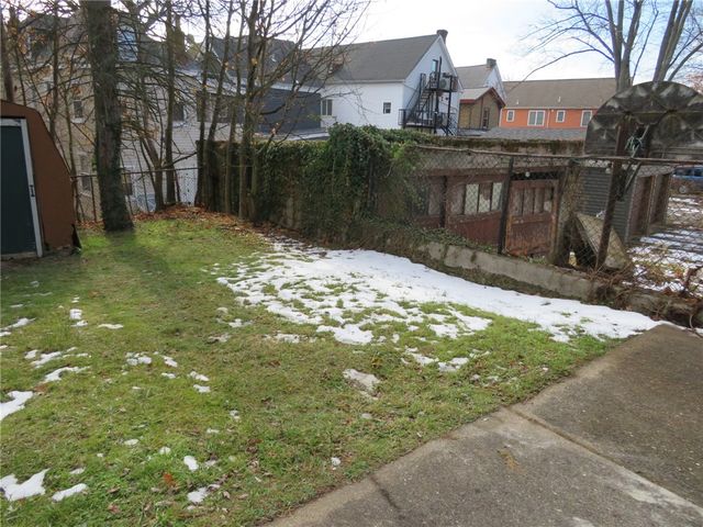 6336 Stanton Ave, Highland Park, PA 15206