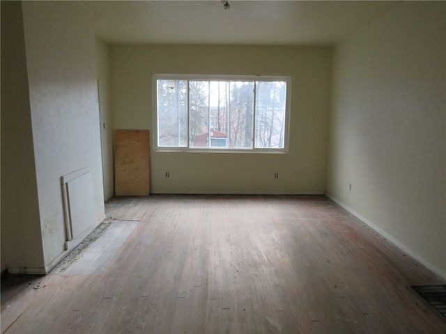 6336 Stanton Ave, Highland Park, PA 15206