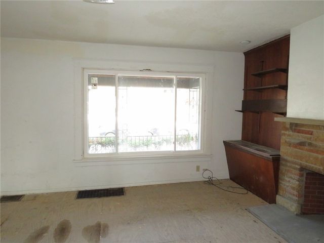 6336 Stanton Ave, Highland Park, PA 15206