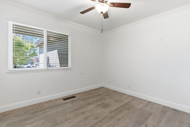 1660 Monte Vista Drive, Hollister, CA 95023