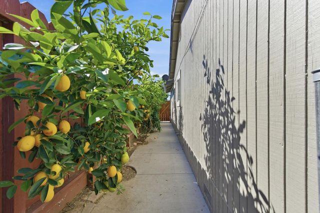 1660 Monte Vista Drive, Hollister, CA 95023