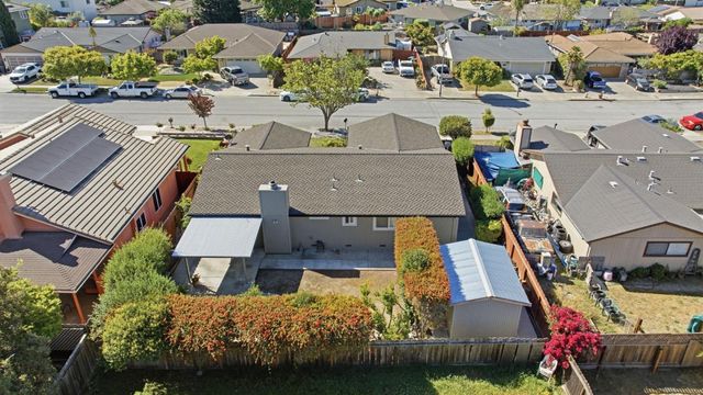 1660 Monte Vista Drive, Hollister, CA 95023