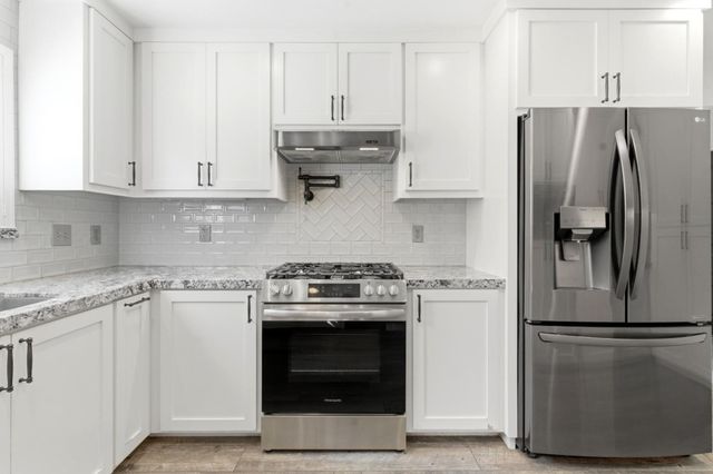 1660 Monte Vista Drive, Hollister, CA 95023