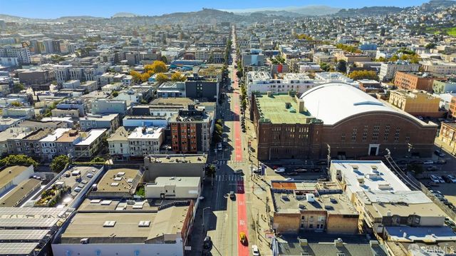 140 South Van Ness Avenue 417, San Francisco, CA 94103